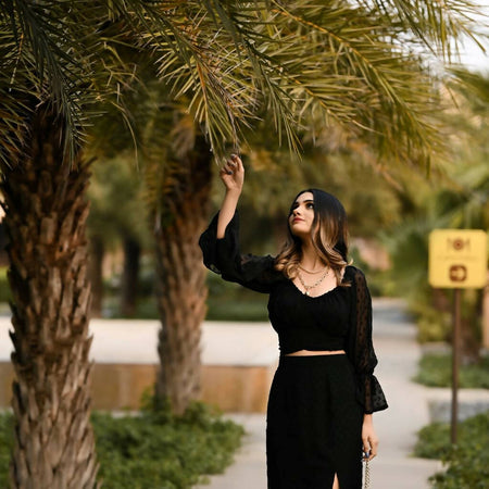 Black Current Aline Slit Skirt