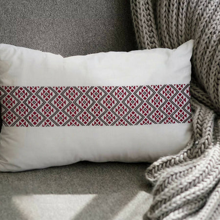 Lumbar Cushion Cover with Tribal motif