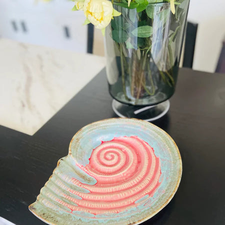 Shell Platter - Red with Blue Border