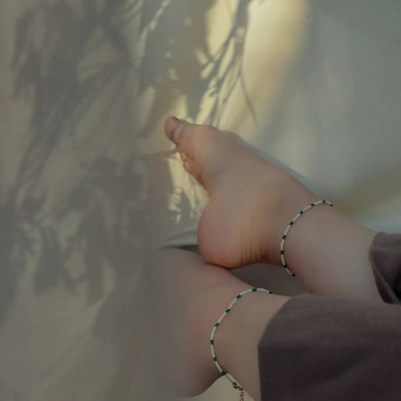 Verte Pearls Anklets