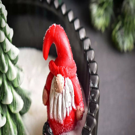 Gnome & Christmas tree candle