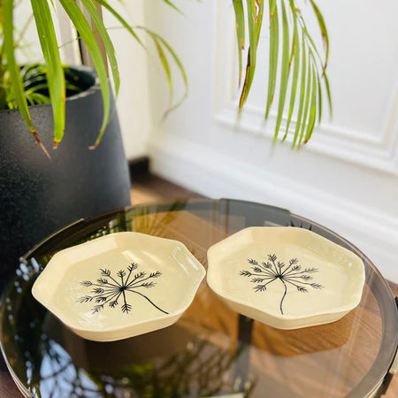 6" Ivory plate with Flower