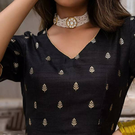 Amee Black Kurta Set In Silk  (Kurta+Pants)