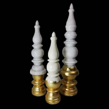 Temple corners - gold leafed
