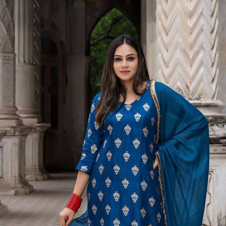 Akira Navy Blue Kurta Set In Silk(Kurta+Pants)