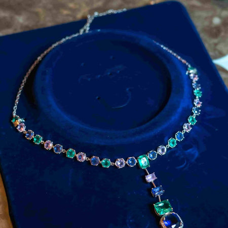 Multicolor string necklace