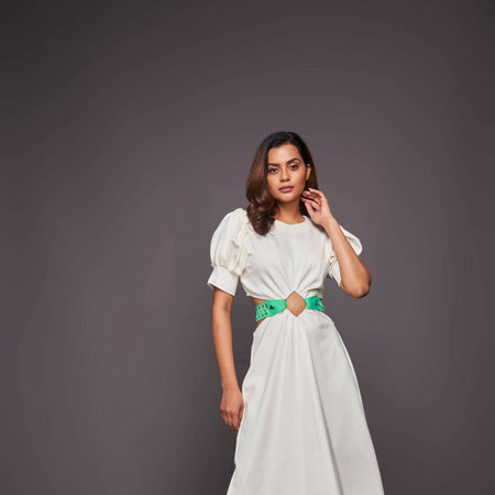 Dress with puff sleeves and side cutouts