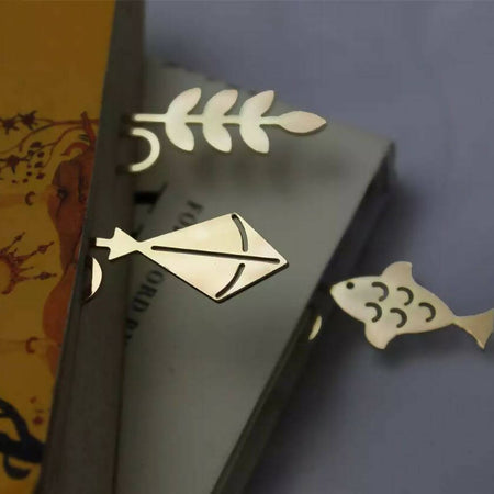Metallic Markings - Brass